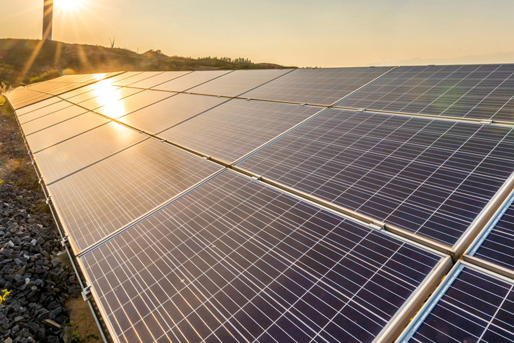 Os 5 benefícios da energia solar para sua empresa